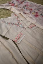 Ivory Garden Embroidered Kurta Set - Image 4